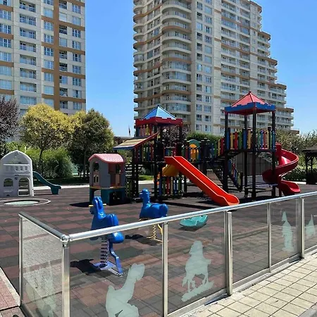 شقة في مجمع راقي ومركزي 104 In An Upscale And Complex